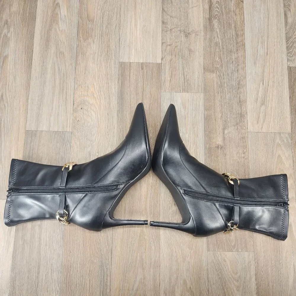 Shoe Dazzle Ayson Women's Size 10 Black High Heel Pointed Toe Zip‎ Booties Chain